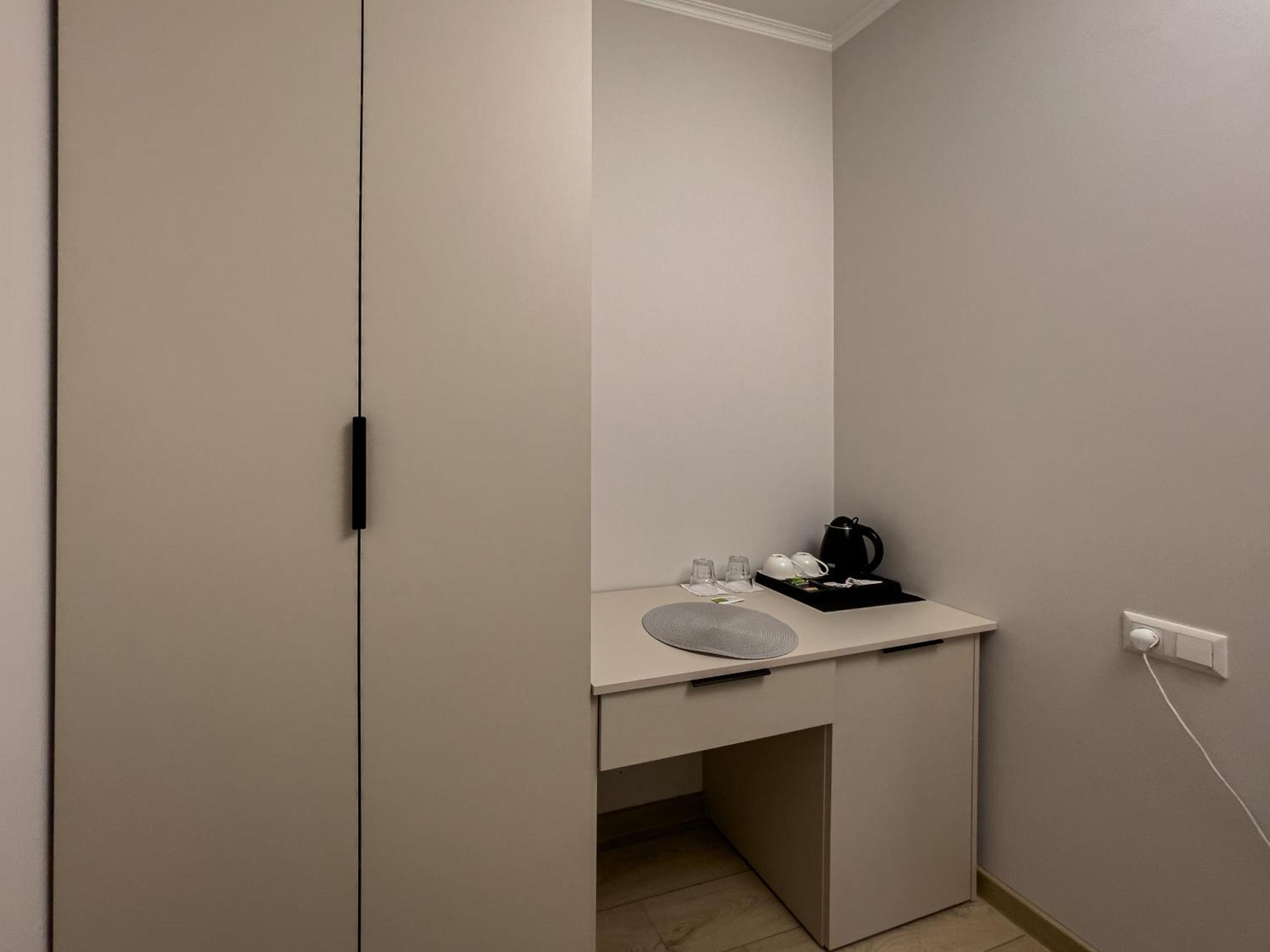 Vip Hotel Izmail Bagian luar foto