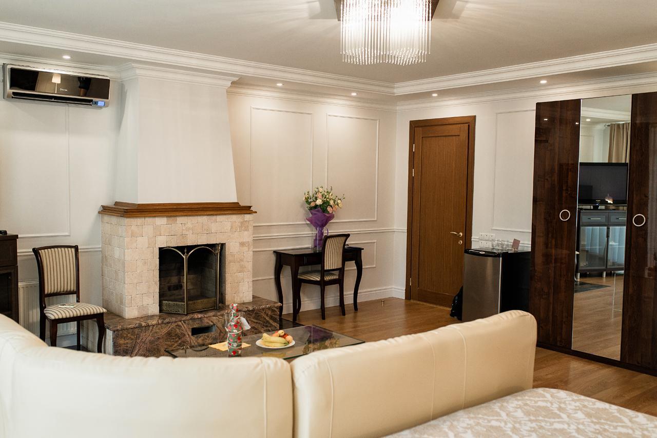 Vip Hotel Izmail Bagian luar foto