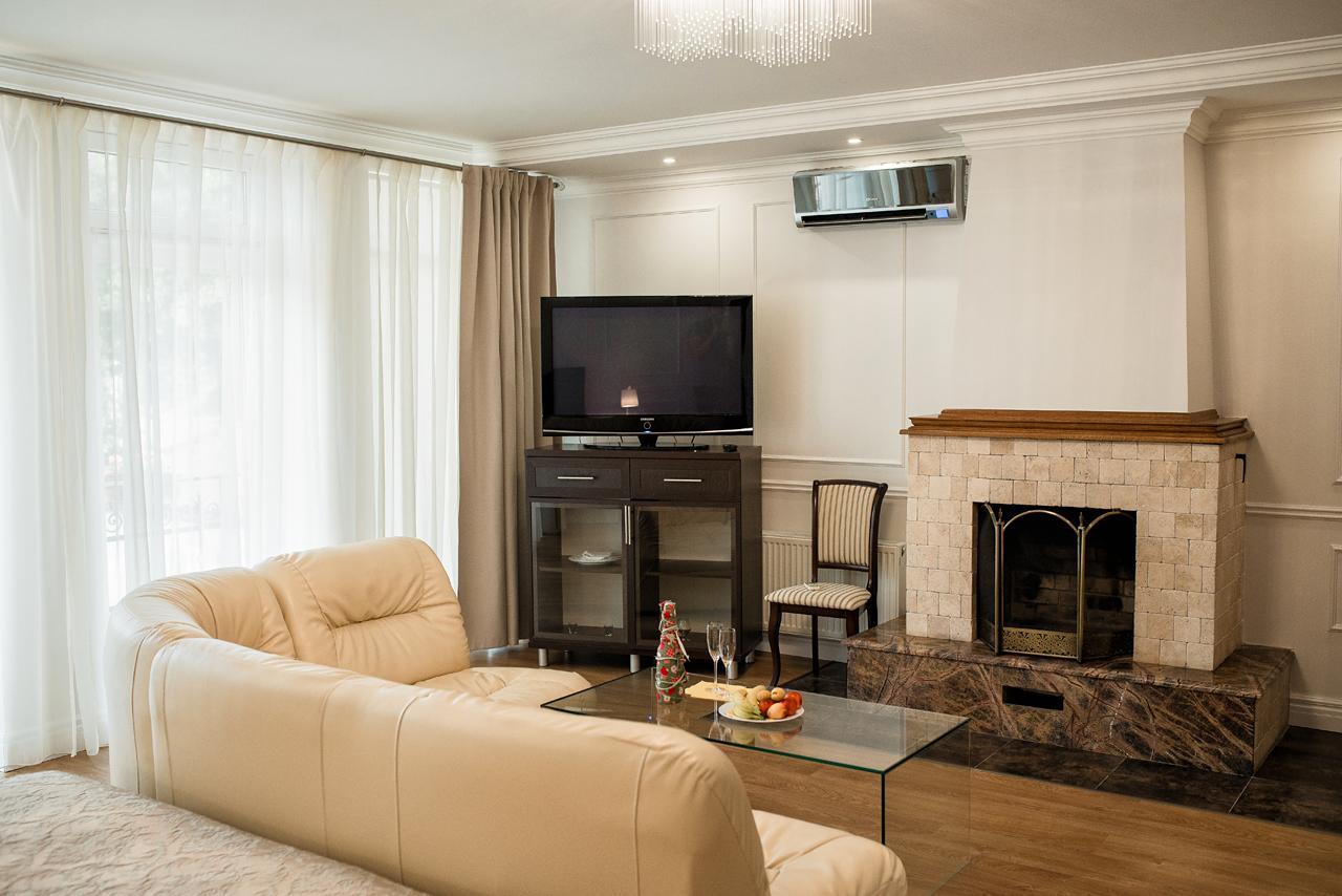 Vip Hotel Izmail Bagian luar foto